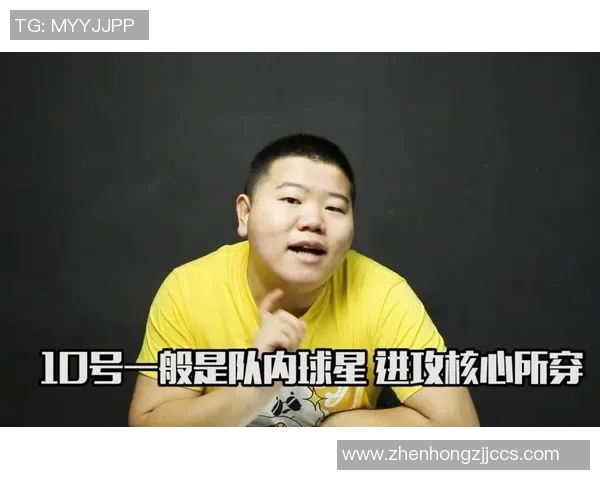 打小孩的足球明星背后的故事与成长历程揭秘