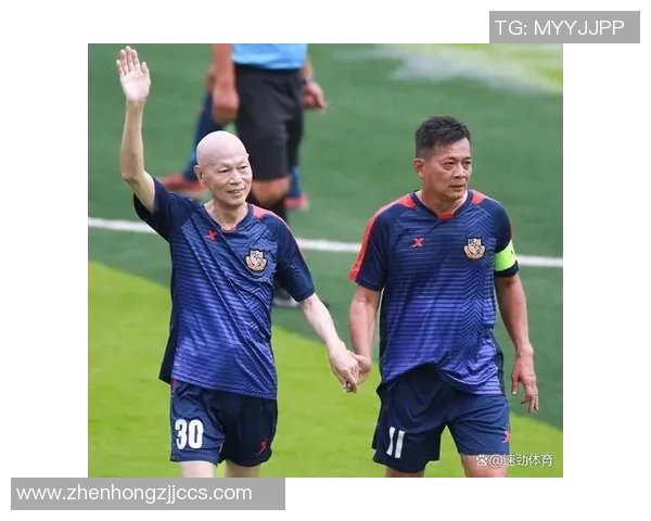 足球明星展现独特摆台姿势的魅力与风采解析