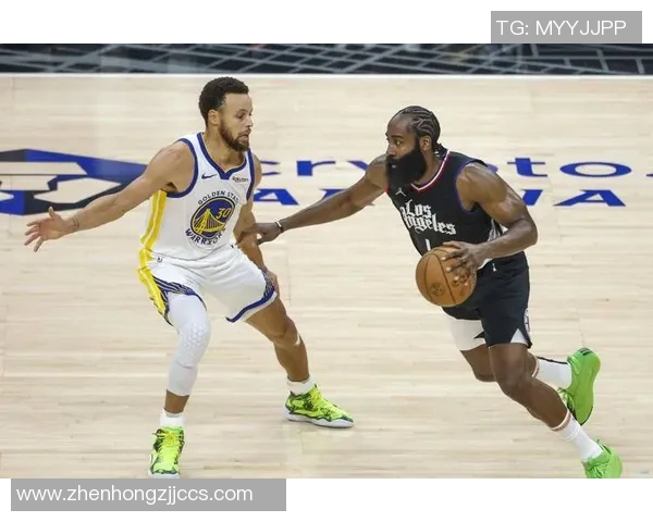 NBA勇士对阵小牛精彩直播视频回放及赛后分析分享